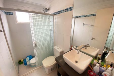 Apartamento à venda com 69m², 2 quartos e 2 vagasBanheiro Social