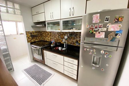 Apartamento à venda com 69m², 2 quartos e 2 vagasCozinha