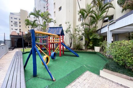 Apartamento à venda com 69m², 2 quartos e 2 vagasÁrea comum - Playground