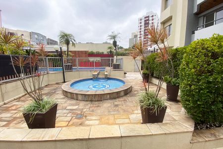 Apartamento à venda com 69m², 2 quartos e 2 vagasÁrea comum - Piscina