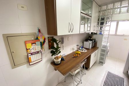 Apartamento à venda com 69m², 2 quartos e 2 vagasCozinha