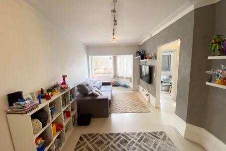 Sala de apartamento à venda com 2 quartos, 69m² em Vila Madalena, São Paulo