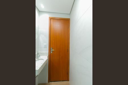 Apartamento à venda com 80m², 3 quartos e 1 vaga Apartamento à venda com 80m², 3 quartos e 1 vagaBanheiro Social