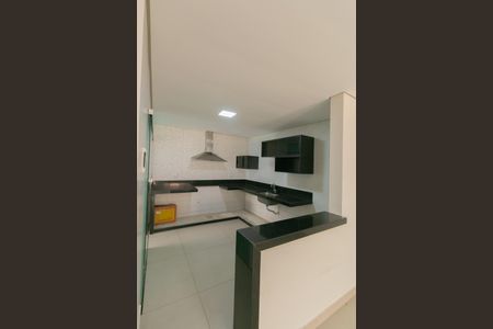 Apartamento à venda com 80m², 3 quartos e 1 vaga Apartamento à venda com 80m², 3 quartos e 1 vagaCozinha