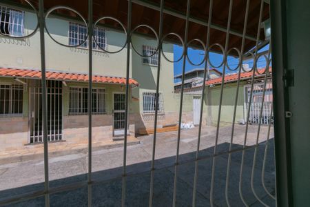 Vista da Sala de apartamento à venda com 3 quartos, 80m² em Sinimbu, Belo Horizonte