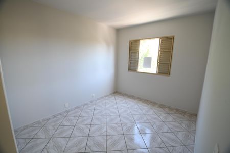 Quarto 1 de apartamento à venda com 2 quartos, 68m² em Jardim Flamboyant, Campinas