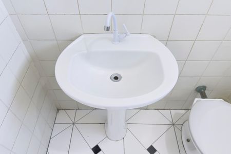 Apartamento para alugar com 59m², 2 quartos e 1 vaga Apartamento para alugar com 59m², 2 quartos e 1 vagaBanheiro