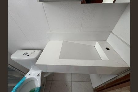 Apartamento para alugar com 64m², 2 quartos e 1 vaga Apartamento para alugar com 64m², 2 quartos e 1 vagaBanheiro da Suíte