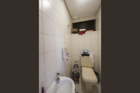 Apartamento à venda com 150m², 3 quartos e 2 vagasBanheiro de Serviço