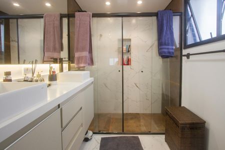 Apartamento à venda com 150m², 3 quartos e 2 vagasBanheiro da Suíte 1