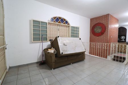 Casa para alugar com 500m², 4 quartos e 4 vagasSala