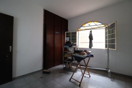 Casa para alugar com 500m², 4 quartos e 4 vagasQuarto 2