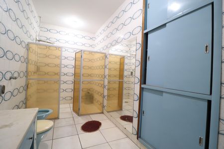 Casa para alugar com 500m², 4 quartos e 4 vagasBanheiro do Quarto 3