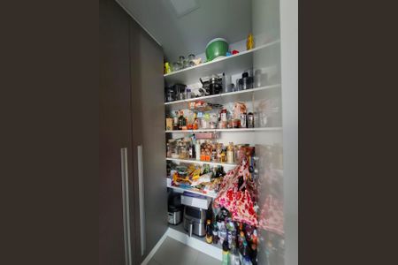 Apartamento à venda com 74m², 2 quartos e 1 vagaFoto 01