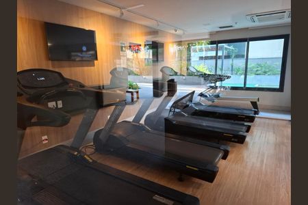 Apartamento à venda com 74m², 2 quartos e 1 vagaFoto 01