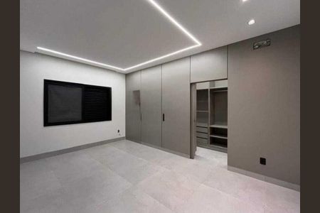 Casa para alugar com 110m², 3 quartos e 2 vagas