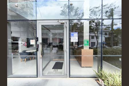 Studio para alugar com 50m², 1 quarto e sem vaga Studio para alugar com 50m², 1 quarto e sem vagaFachada + Plaquinha