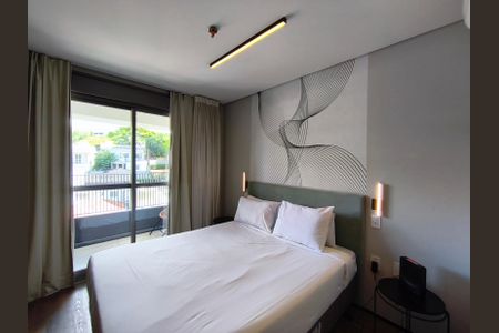 Quarto  de kitnet/studio para alugar com 1 quarto, 50m² em Vila Mariana, São Paulo