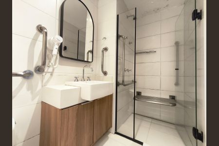 Studio para alugar com 50m², 1 quarto e sem vaga Studio para alugar com 50m², 1 quarto e sem vagaBanheiro