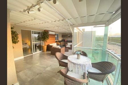 Apartamento à venda com 150m², 3 quartos e 2 vagasÁrea Externa