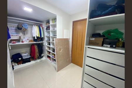 Apartamento à venda com 150m², 3 quartos e 2 vagasQuarto 2