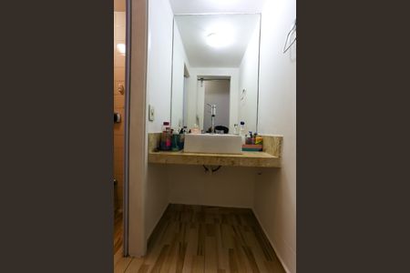 Banheiro de apartamento para alugar com 2 quartos, 69m² em Vila Andrade, São Paulo