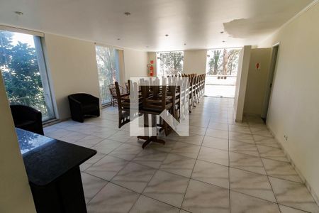 Apartamento para alugar com 69m², 2 quartos e 1 vaga Apartamento para alugar com 69m², 2 quartos e 1 vagaÁrea comum - Salão de festas