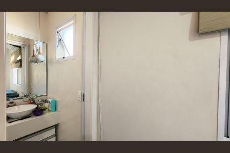 Casa de condomínio à venda com 110m², 3 quartos e 2 vagasBanheiro da Suíte