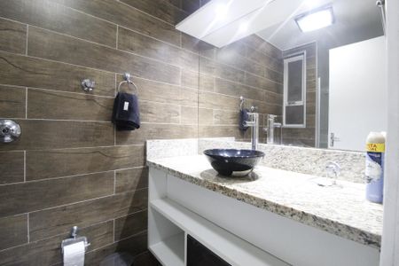 Apartamento à venda com 85m², 2 quartos e 1 vagaBanheiro