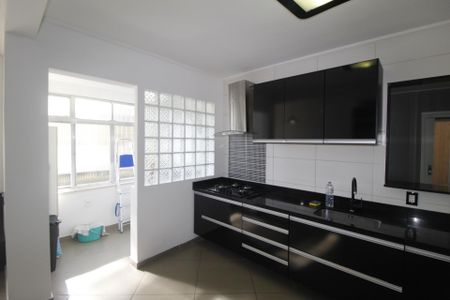 Apartamento à venda com 85m², 2 quartos e 1 vagaCozinha