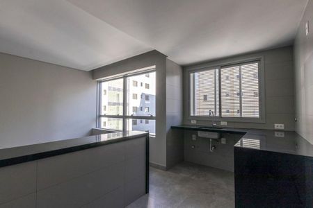 Apartamento à venda com 92m², 3 quartos e 2 vagas Apartamento à venda com 92m², 3 quartos e 2 vagasCozinha
