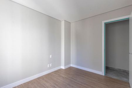 Apartamento à venda com 92m², 3 quartos e 2 vagas Apartamento à venda com 92m², 3 quartos e 2 vagasQuarto 2