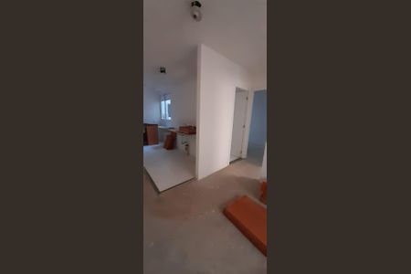 Sala de apartamento à venda com 2 quartos, 42m² em Rubem Berta, Porto Alegre