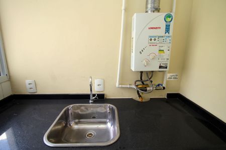 Apartamento para alugar com 40m², 2 quartos e 1 vagaÁrea de Serviço