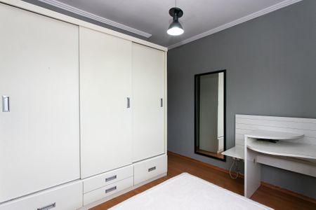 Quarto 1 de casa para alugar com 3 quartos, 245m² em Cidade Mãe do Céu, São Paulo