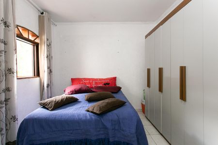 Casa para alugar com 200m², 3 quartos e 1 vagaQuarto 1