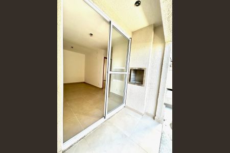 Sacada de apartamento à venda com 2 quartos, 70m² em Camaquã, Porto Alegre