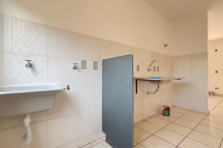 Apartamento para alugar com 65m², 2 quartos e 1 vaga Apartamento para alugar com 65m², 2 quartos e 1 vagaCozinha e Área de Serviço