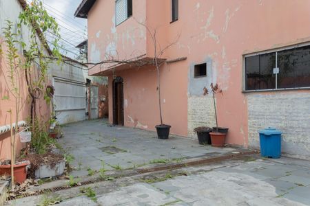 Casa à venda com 218m², 4 quartos e 6 vagasGaragem