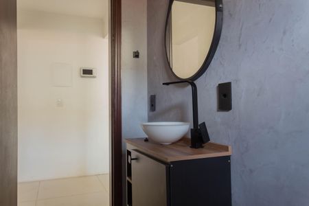 Casa à venda com 218m², 4 quartos e 6 vagasLavabo