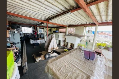 Casa à venda com 300m², 6 quartos e 3 vagas Casa à venda com 300m², 6 quartos e 3 vagasCobertura