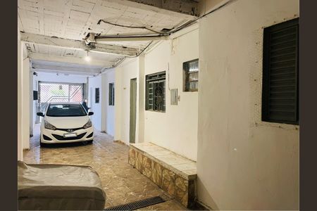 Casa à venda com 300m², 6 quartos e 3 vagas Casa à venda com 300m², 6 quartos e 3 vagasGaragem