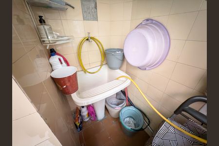 Apartamento à venda com 60m², 2 quartos e 1 vagaÁrea de Serviço