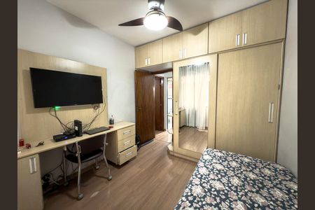 Quarto 1 de apartamento à venda com 2 quartos, 60m² em Irajá, Rio de Janeiro