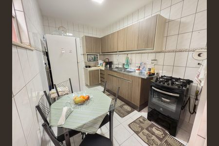 Apartamento à venda com 60m², 2 quartos e 1 vagaCozinha