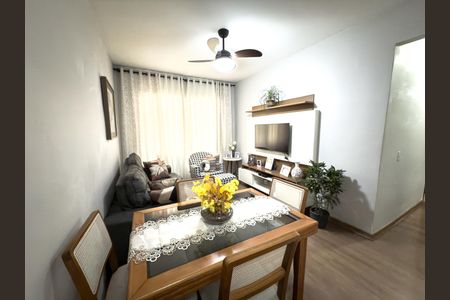 Apartamento à venda com 60m², 2 quartos e 1 vagaSala