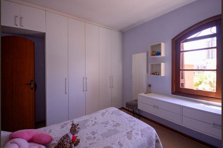 Casa para alugar com 289m², 3 quartos e 6 vagasQuarto 1