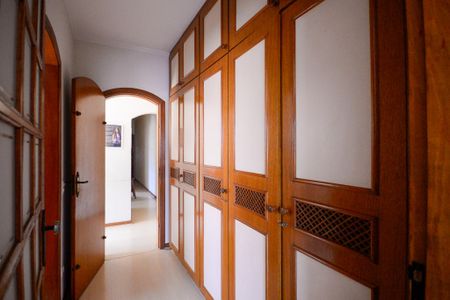 Casa para alugar com 289m², 3 quartos e 6 vagasSuite Closet