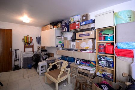 Casa para alugar com 289m², 3 quartos e 6 vagasDeposito