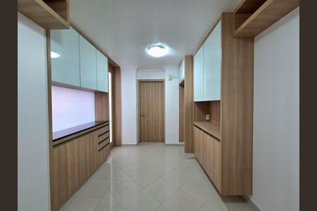Apartamento à venda com 202m², 4 quartos e 2 vagasCopa
